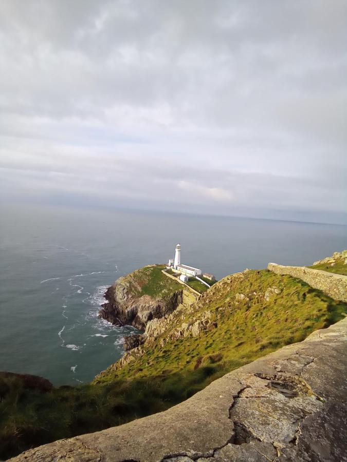 Applebys Guest House Holyhead Eksteriør bilde